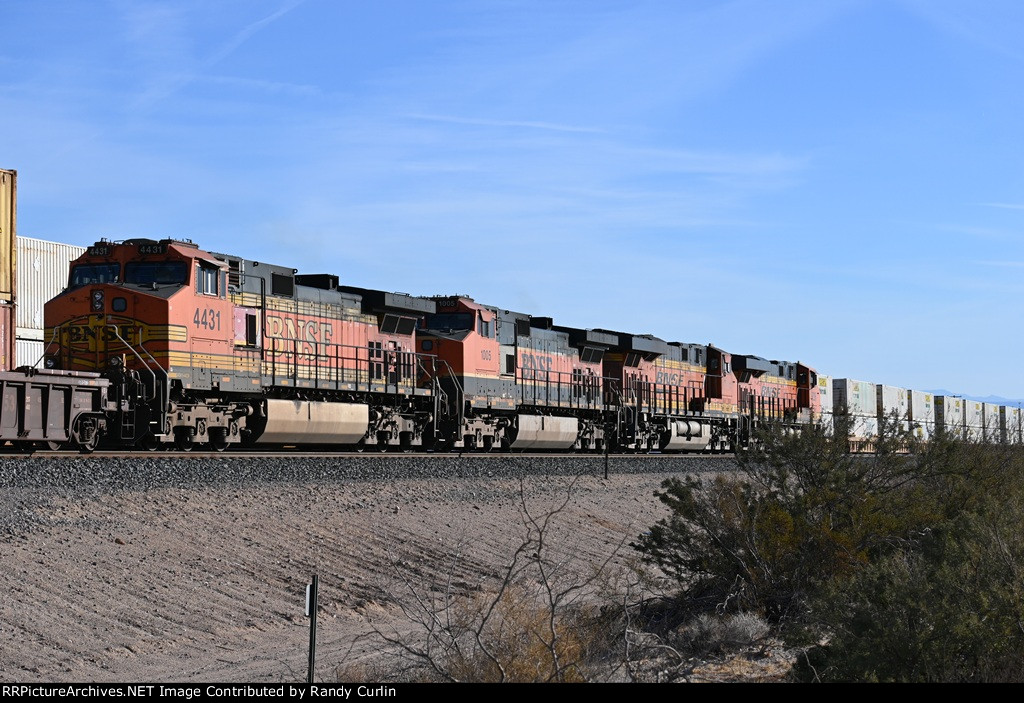 BNSF 8226 East